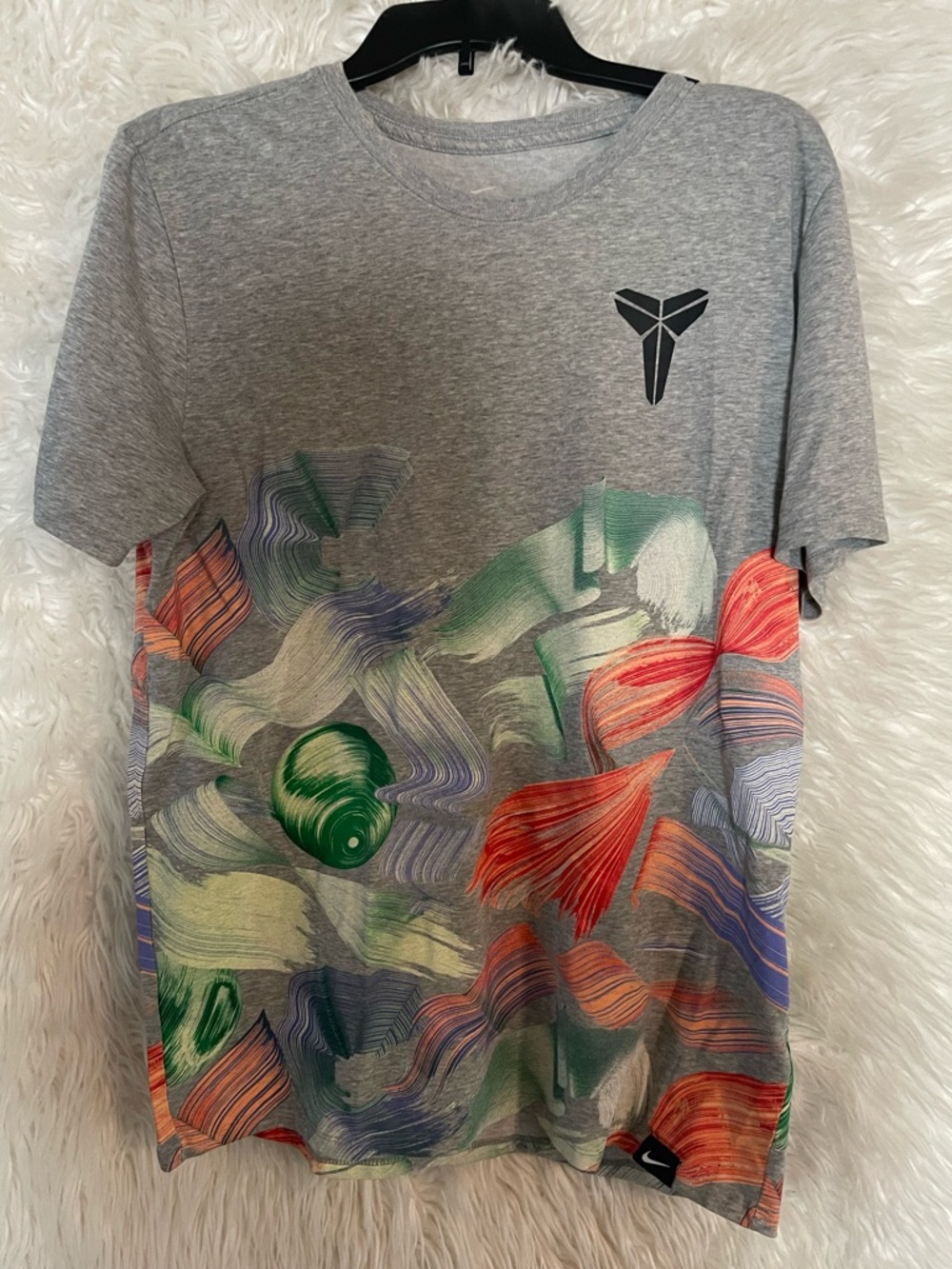 Nike Kobe Bryant KIBE 11 Easter Edition Men’s Grey Mamba Short Sleeve T-Shirt-M